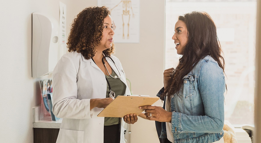 Doctor discusses Contraception on Demand with Veteran patient